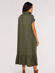 Apricot Khaki Green Boxy Tiered Hem Maxi Dress - Image 2 of 4