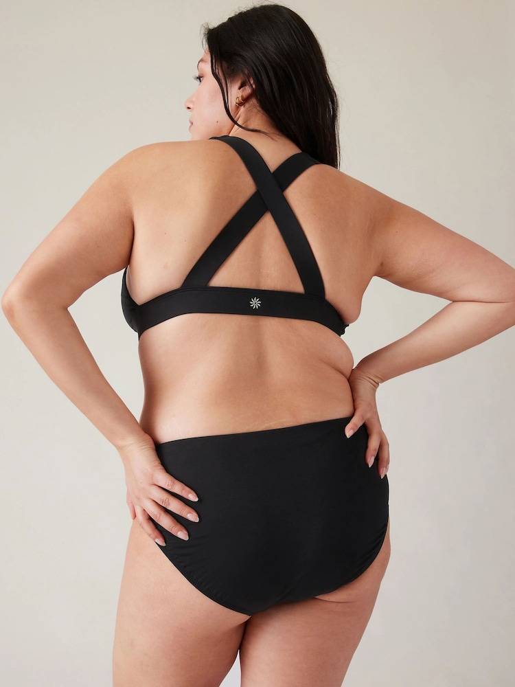 Athleta Black Riptide Bikini Top D-DD - Image 2 of 3 Athleta Black Riptide Bikini Top D-DD - Image 2 of 3