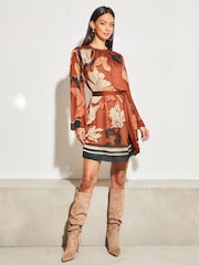 Lipsy Rust Floral Long Flared Sleeve Round Neck Belted Shift Dress - Image 3 of 4