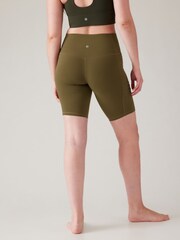 Athleta Green Salutation Stash Cargo 9" Shorts - Image 2 of 7