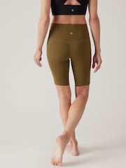 Athleta Green Salutation Stash Cargo 9" Shorts - Image 4 of 7