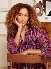V&A | Love & Roses Red Printed Metallic Ruffle V Neck 3/4 Sleeve Mini Dress - Image 3 of 4