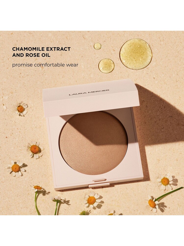 Laura Mercier Real Flawless Luminous Perfecting Powder - Image 5 of 5 Laura Mercier Real Flawless Luminous Perfecting Powder - Image 5 of 5