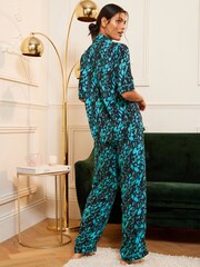 Love & Roses Green Animal Super Soft Button Through Pyjamas - Image 4 of 4
