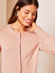 Lipsy Strickjacke mit Knopfleiste, Rundhalsausschnitt und Muschelsaum - Bild 4 von 4