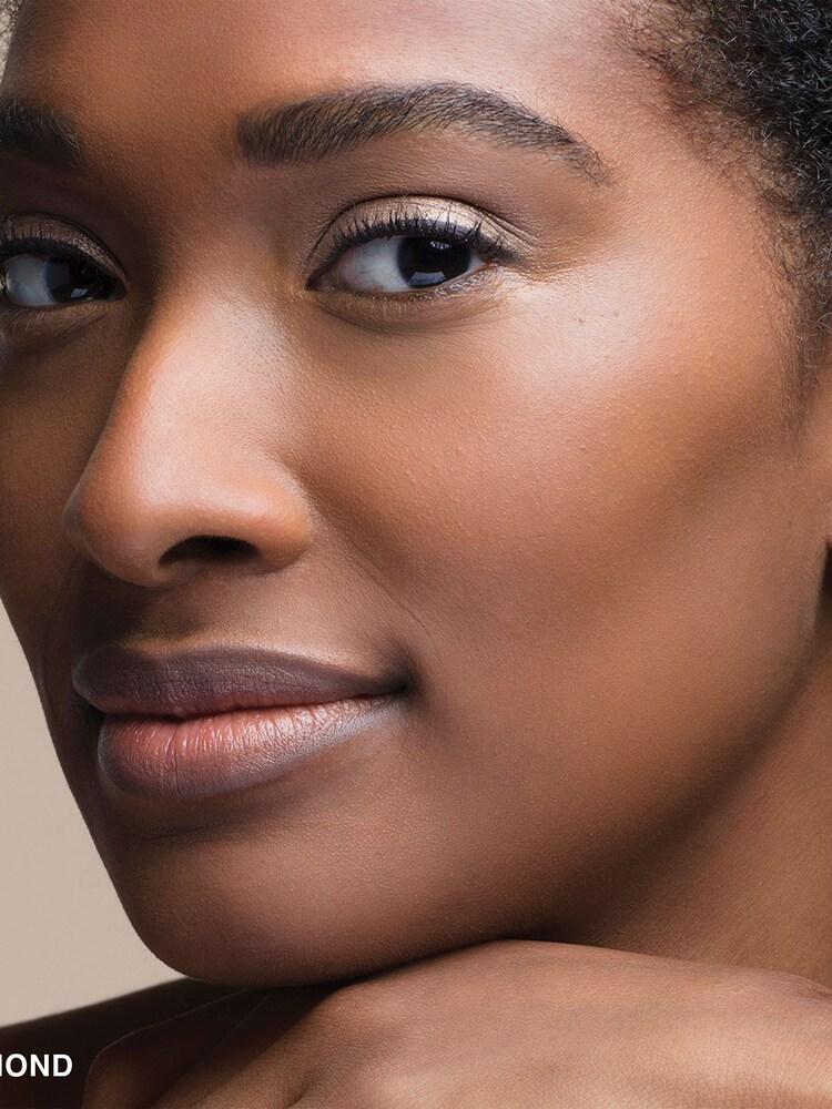 Bobbi Brown Skin Long-Wear Weightless Foundation SPF 15 - Image 2 of 3