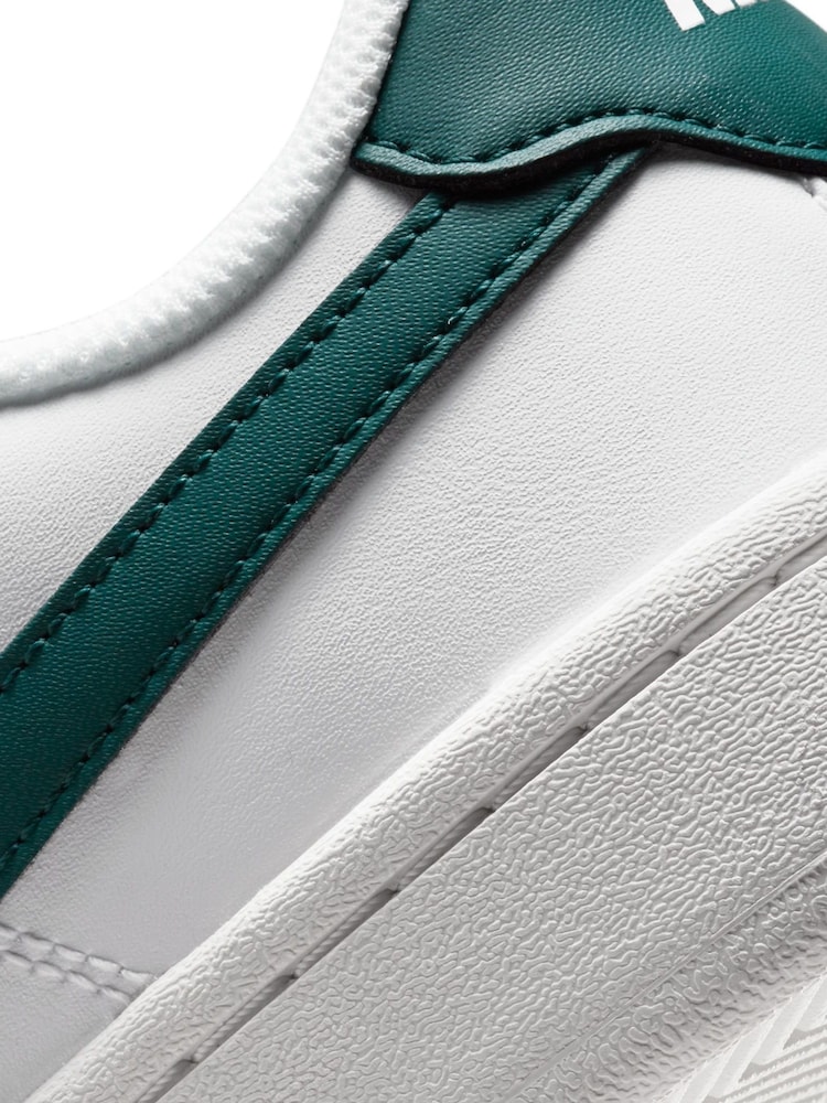 Nike White/Black Court Royale Low Trainers - Image 8 of 8