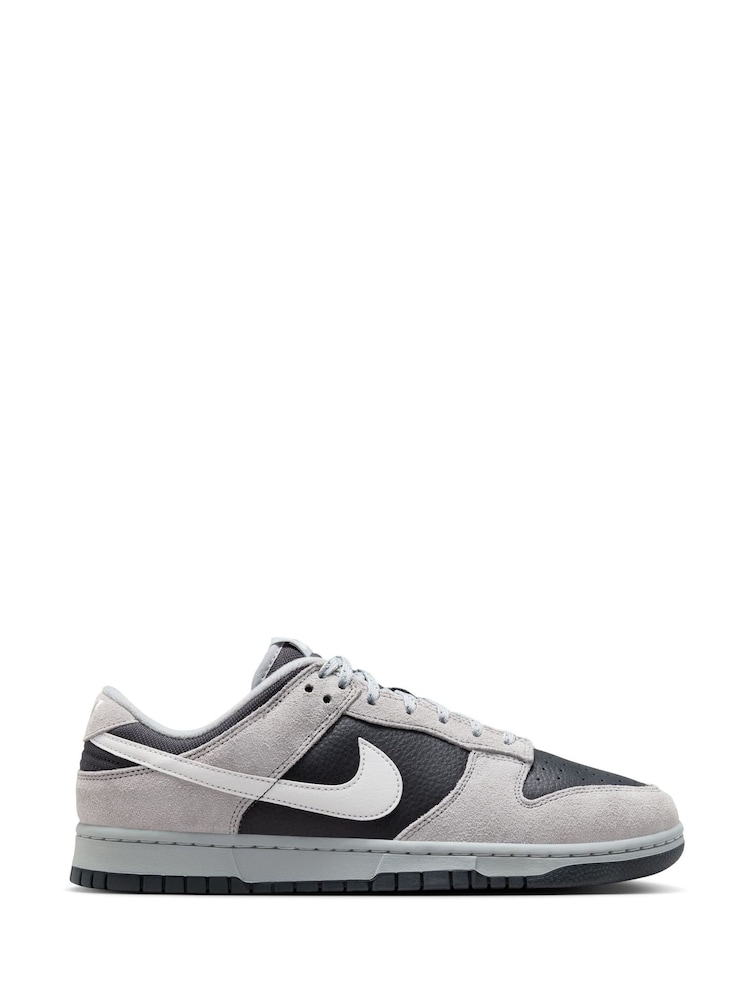 Negro/gris - Zapatillas de deporte de caña baja Dunk de Nike - Imagen 1 de 10 Negro/gris - Zapatillas de deporte de caña baja Dunk de Nike - Imagen 1 de 10
