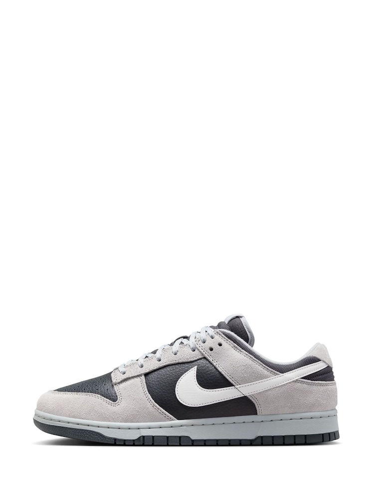 Negro/gris - Zapatillas de deporte de caña baja Dunk de Nike - Imagen 2 de 10 Negro/gris - Zapatillas de deporte de caña baja Dunk de Nike - Imagen 2 de 10