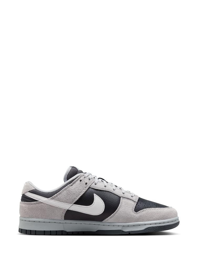 Fekete/Szürke - Nike Dunk alacsony edzőcipő - Image 3 of 10