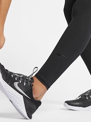 Nike One Luxe Leggings mit mittelhoher Taille - Bild 8 von 10