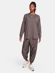 Nike light brown Oversized Mini Swoosh Long Sleeve 100% Cotton T-Shirt - Image 3 of 6