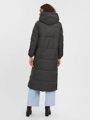 VERO MODA Green Padded Hooded Longline Coat - Image 2 of 5