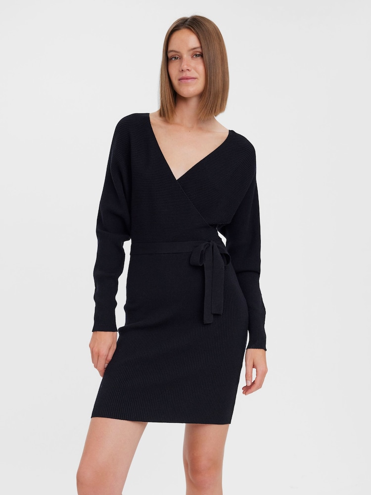 Черный - Вязаное платье-джемпер с V-образным вырезом и запахом Vero Moda - Image 1 of 4