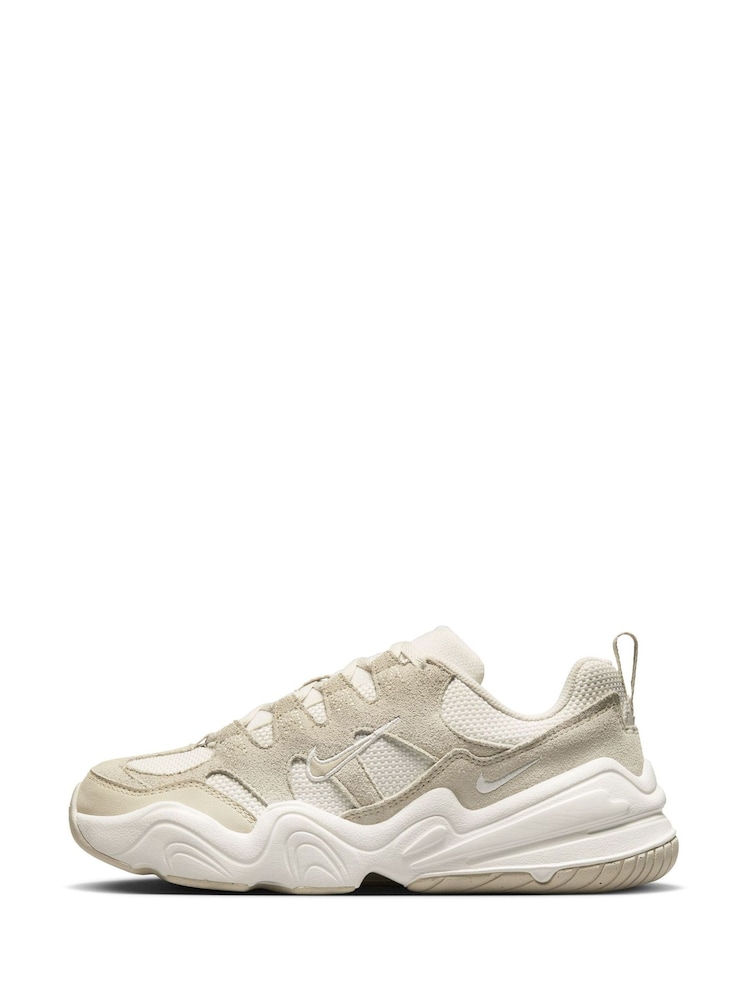 Nike Neutral Tech Hera Trainers - Image 6 of 11