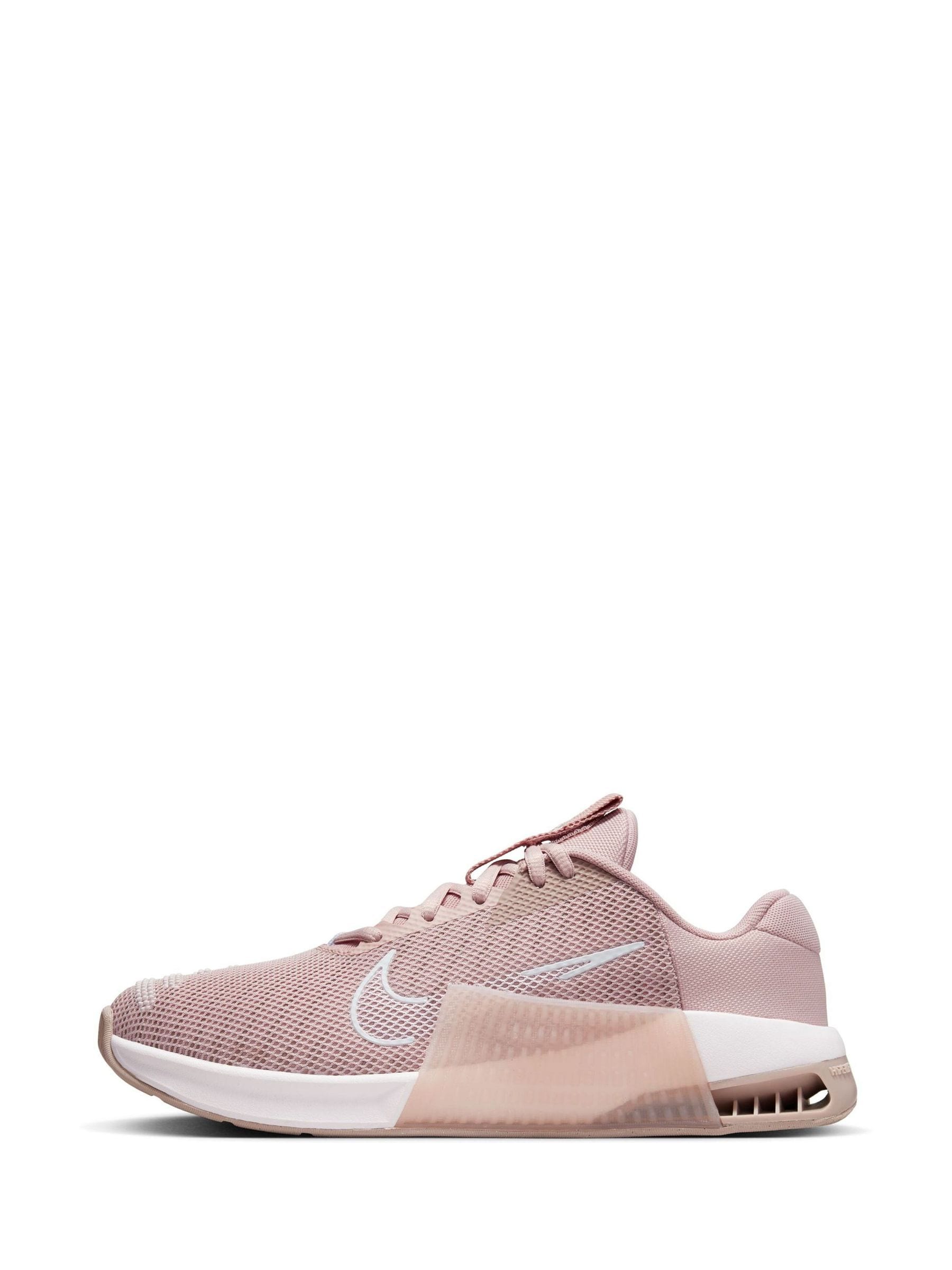 Nike fitness trainers womens discount