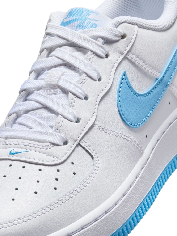 Biały/Aqua - Młodzieżowe buty sportowe Nike Air Force 1 - Image 6 of 9