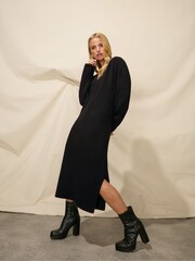 Ro&Zo Knit V-Neck Midi Dress - Image 1 of 7
