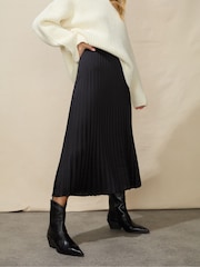 Ro&Zo Pleated Satin Black Skirt - Image 6 of 9