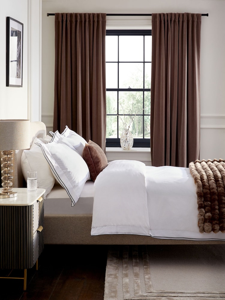 White With Black Edge Collection Luxe 200 Thread Count 100% Egyptian Cotton Percale Duvet Cover And Pillowcase Set - Image 1 of 4