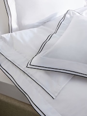 White With Black Edge Collection Luxe 200 Thread Count 100% Egyptian Cotton Percale Duvet Cover And Pillowcase Set - Image 3 of 4