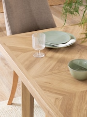Light Natural Hayford Oak Effect Chevron Extending 4 to 6 Seater Dining Table - Image 6 of 11