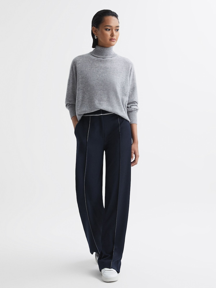 Pantalones de pernera ancha con costuras en contraste Oriel de Reiss - Imagen 1 de 6