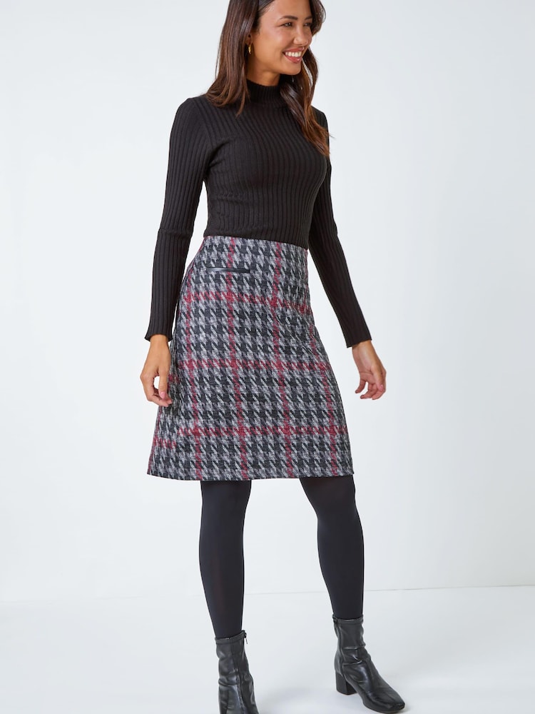 Roman Red Houndstooth Check Stretch Pencil Skirt - Image 2 of 5