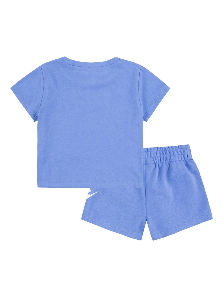 Niebieski - Nike Little Kids Club T-Shirt and Shorts Set - Image 3 of 5