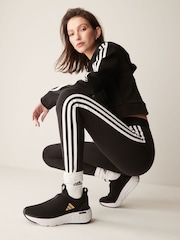 adidas Black/Gold Cloudfoam Go Shoes - Image 3 of 11