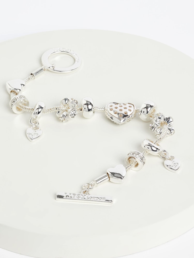 Pulsera con charm de corazón y pavé de cristal de Lipsy Jewellery - Imagen 1 de 3