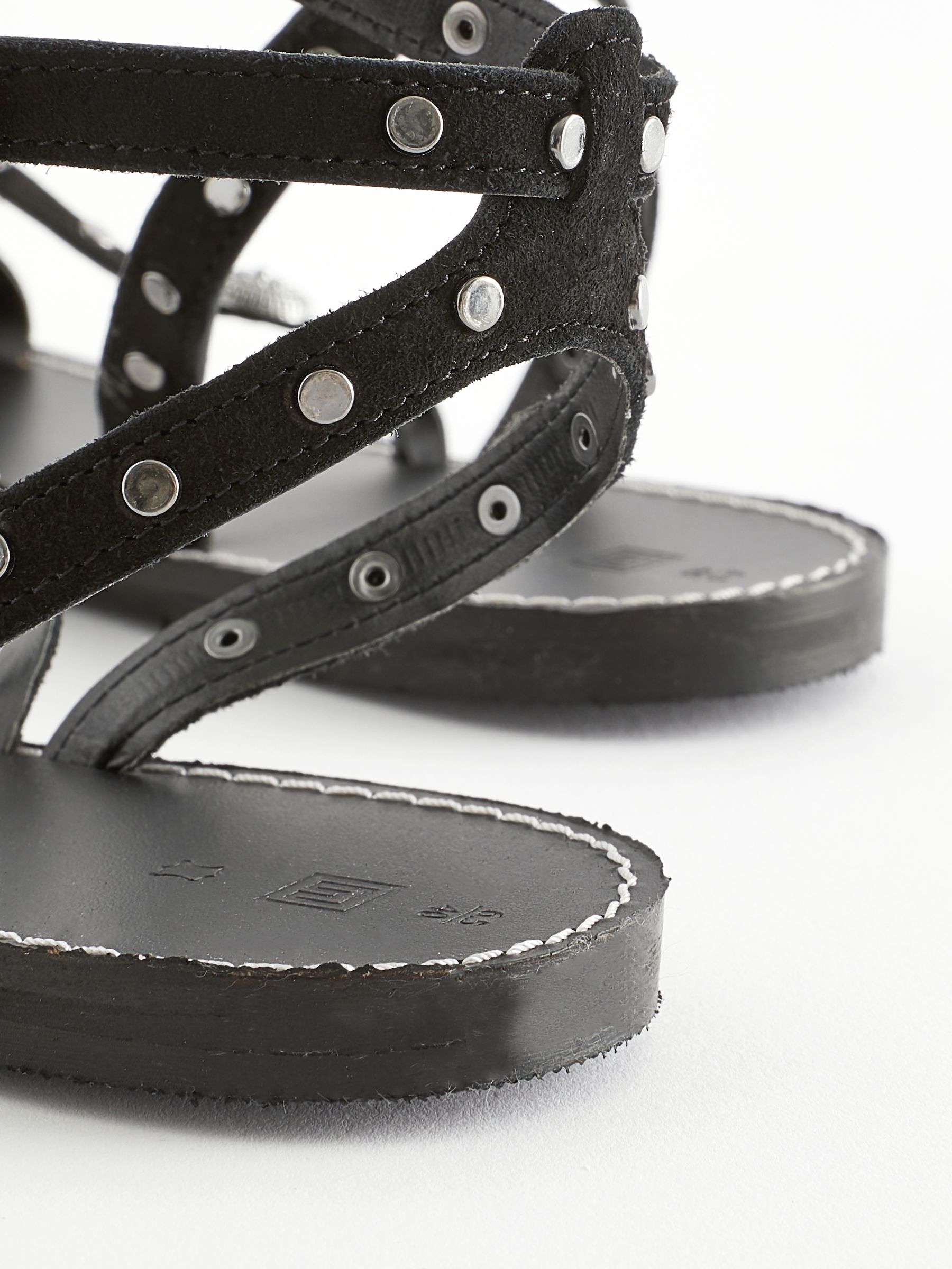 Sandales plates noires cloutées cheap
