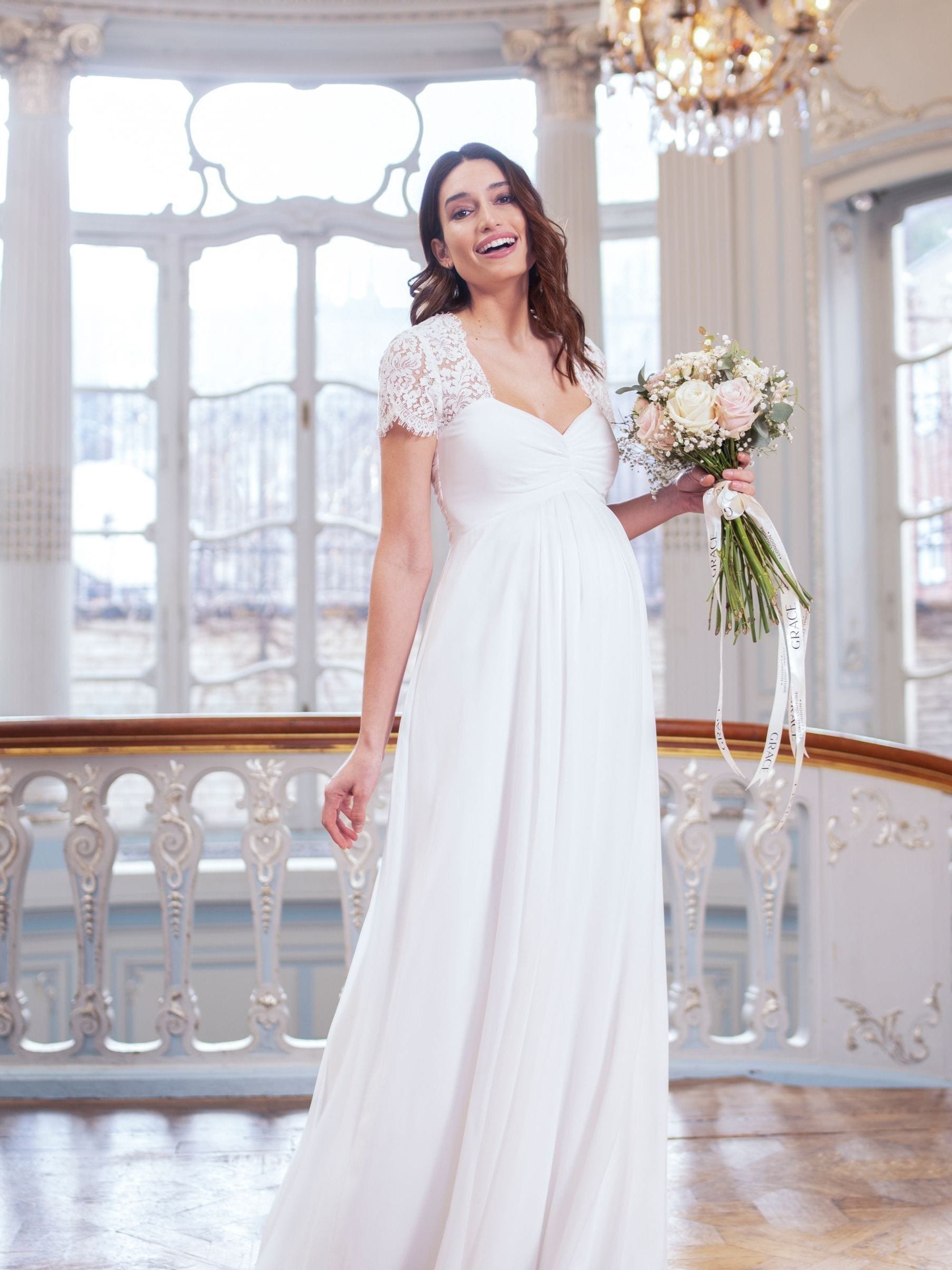 White chiffon maternity dress 2025
