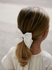 Cream Bow Bead Clip - Image 3 of 5