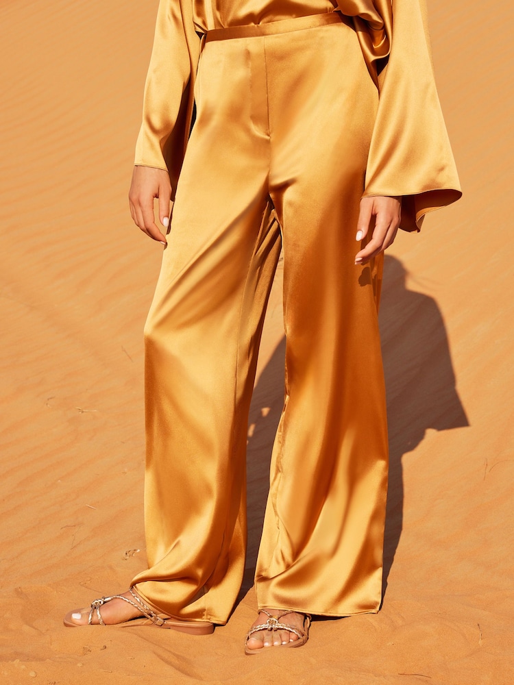 Gold Satin Elasticated Wide Leg Trousers - Image 2 of 6 Gold Satin Elasticated Wide Leg Trousers - Image 2 of 6