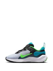 Nike Black/Green Junior Revolution 7 Trainers - Image 2 of 9