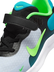Nike Black/Green Junior Revolution 7 Trainers - Image 8 of 9