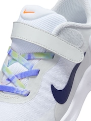 Nike White/Multi Junior Revolution 7 Trainers - Image 11 of 12