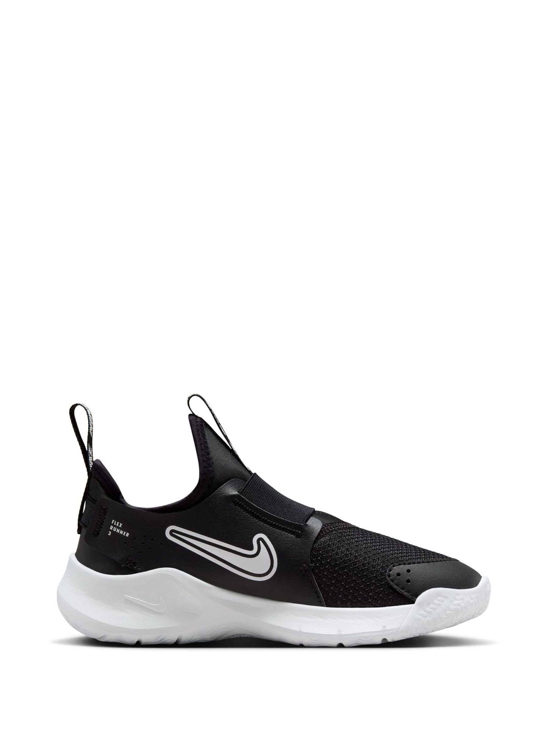 nike black flex trainers