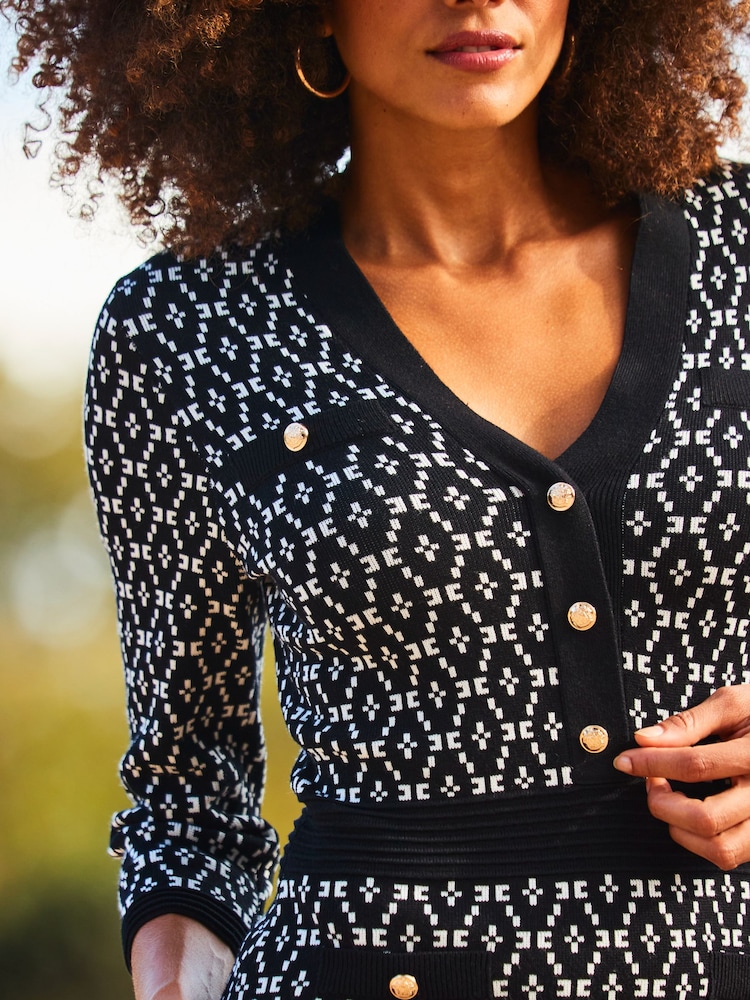 Sosandar Black Geometric Print Jacquard Knitted Dress With Button Pocket Detail - Image 5 of 5