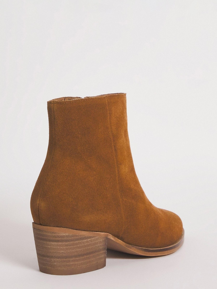 JD Williams Tan Western Boots in Extra Wide Fit - Image 2 of 3