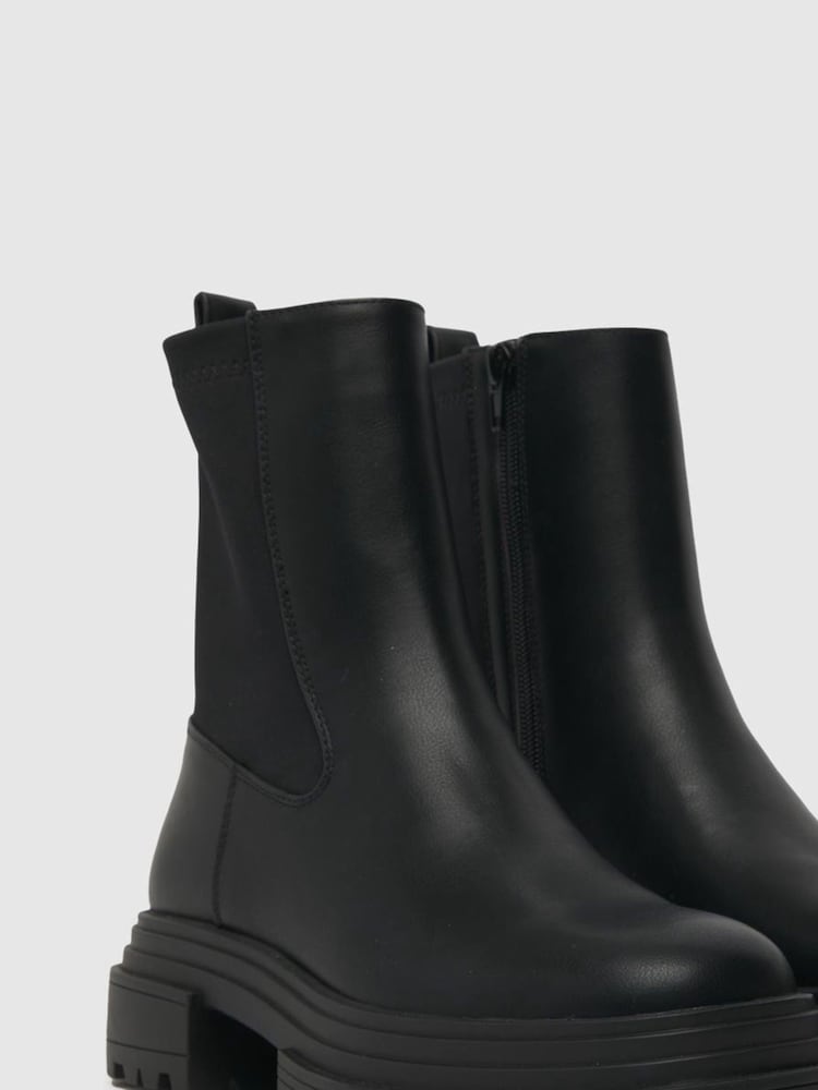 Schuh Alessia Chunky Sock Back Boots - Image 2 of 4