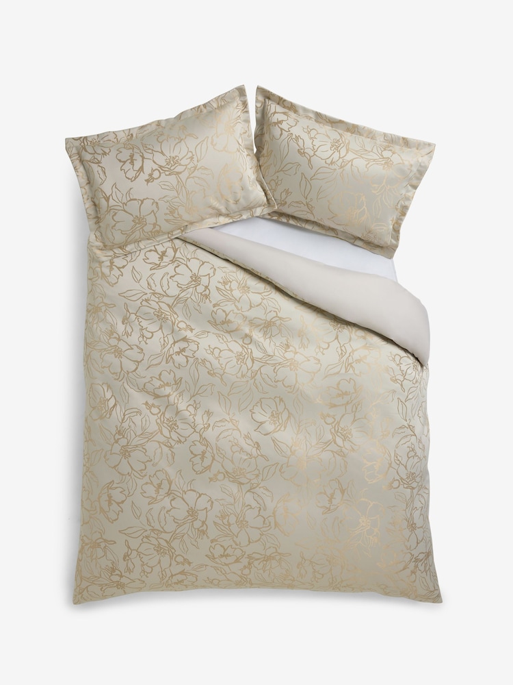 Lipsy Champagne Paige Jacquard Duvet Cover and Pillowcase Set - Image 3 of 4
