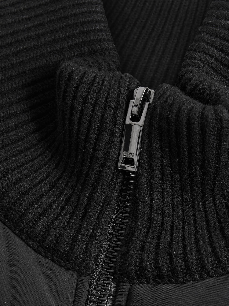 Reiss Black Southend Hybrid Quilt and Knit Zip-Through Jacket - Image 8 of 8