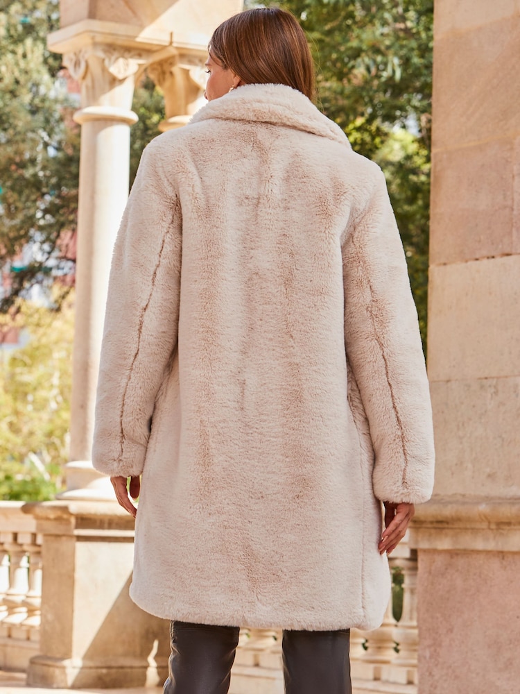 Sosandar Cream Luxury Faux Fur Coat - Image 5 of 5
