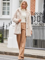 Sosandar White Texture Faux Fur Coat - Image 5 of 5