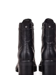 Moda In Pelle Bellzie Lace Up Leather Ankle Boots - Image 4 of 5