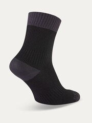 Sealskinz Wretham Waterproof Warm Weather Ankle Length Black Socks - Image 2 of 2