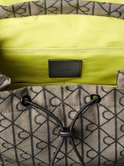 Calvin Klein Vattenavvisande Logotyp Jacquard Ryggsäck - Bild 4 av 4