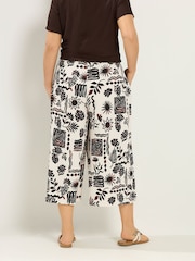 Yours Curve Natural Sun Print Crinkle Culottes - Image 3 of 5